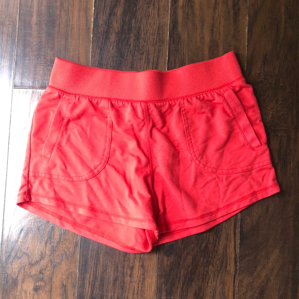 Shorts with pockets!